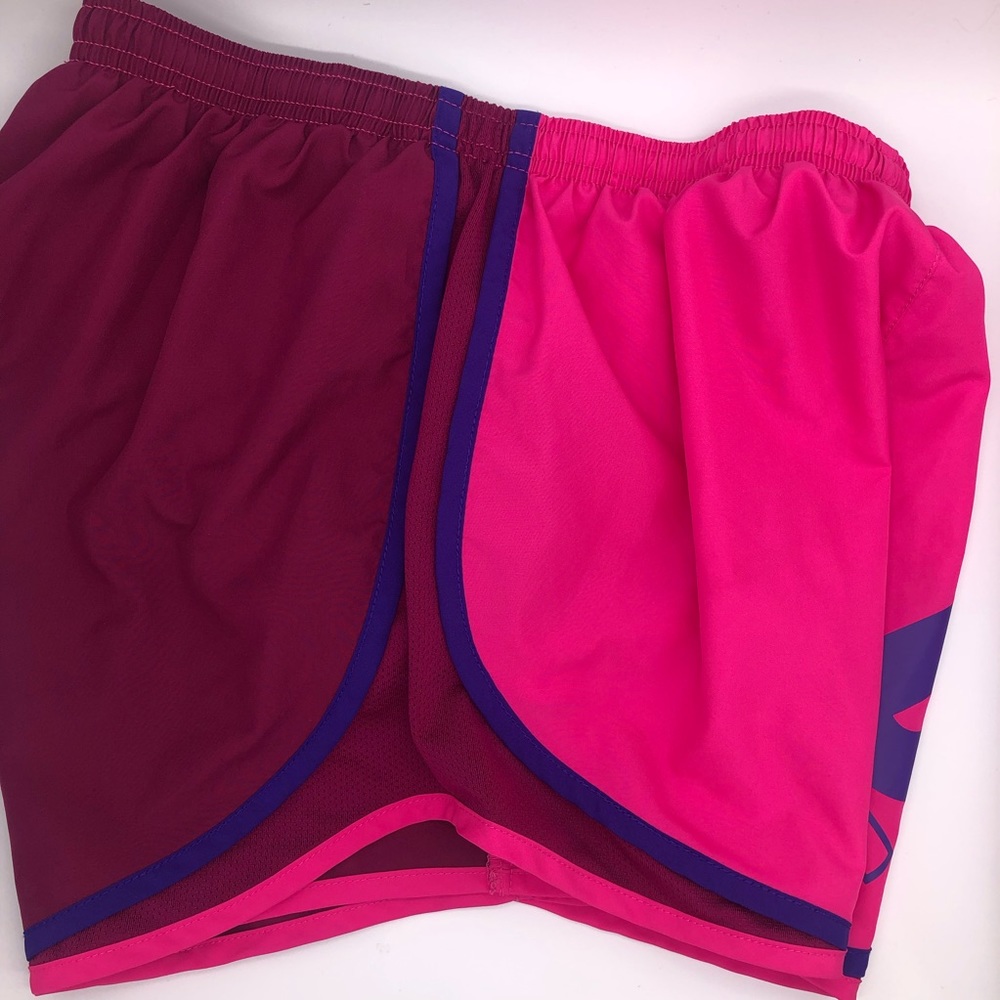 Multi colored pink nike shorts - Picture 3 of 5